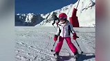 护妹狂魔+护爹狂魔！卡卡一家滑雪 长子暖心全程保护