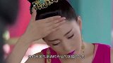 有一种“翻车”叫张天爱衣服不合身，全程用手挡住：这谁扛得住！