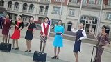 南航班准空姐出镜，我就一过路的，我想问一下这里是天堂吗