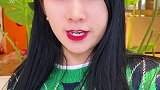 岩烧吐司 早上来份吐司吧，浓浓芝士香，双层馅料，口感丰富，好吃不停！零食光盘行动
