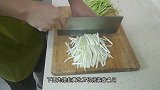 韭黄炒鸭蛋这样做最好吃，咸鲜味美，简单易做，一大盘不够吃