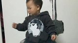 16个月宝宝“爱”上这上头的味道天真无邪的笑容简直是太萌