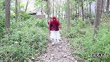 村花和柯基捡到机器人，结果两人竟和机器人玩起了抬花轿，真逗