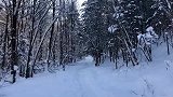 雪谷徒步15公里到达雪乡，翻越羊草山