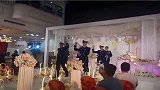 这辈子能嫁给军人，是新娘最大的幸福，兵哥哥太帅了！