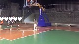 小哥哥，敢和我单挑吗？