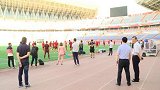 中超-17赛季-贾秀全:建业与鲁能不在同一个级别  比赛好好踢好好学-新闻