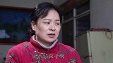 小伙为了躲人情债不回家过年，结果被乡里乡亲绑回家了