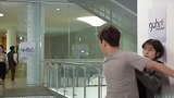 这操作确实令人窒息