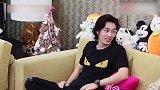 戚薇李承铉久违的二人世界，戚薇却往沙发上一摊：哪也不想去！