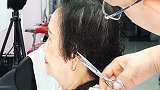 头发稀疏的女士老年人试试这款发型，时尚蓬松，精神不落伍
