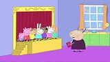 今天学校举行戏剧，大家回家后，都很用功的练习