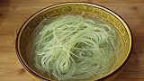 粉条试试这个新鲜做法，香气四溢，特别费米饭，出锅连汤都不剩
