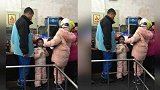 贾乃亮开豪车现身后李小璐更新动态感情现状曝光