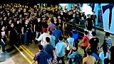 铜锣湾俩大佬约架！看场面一场恶战少不了