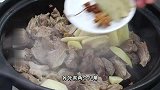 北方人不爱吃的一块肉，在广东有钱难买，加土豆做一锅砂锅煲真香