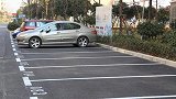 为让员工有地方停车，老板4千万买327个车位，业主怒了