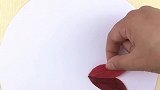 树叶画怎么用几片树叶，打造一汪鱼缸的效果