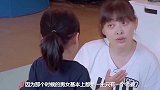 和导演结婚7年无子，再婚与丈夫生2娃，今42岁被宠到不会取钱