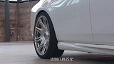 劳斯莱斯车门能放雨伞，为啥没有车企模仿？厂家无奈：实力不允许
