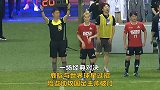 鹿晗与世界球星过招，险些助攻国足主帅破门！