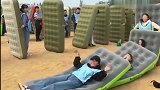 人体多米诺骨牌世界吉尼斯纪录挑战，看着很棒呢