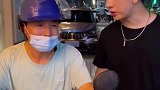 男子的搞笑操作，把摩的大哥直接整懵了！