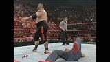 WWE-17年-RAW第725期：乌玛嘎VS马雷拉集锦-精华