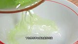 凉拌黄瓜不要直接撒盐，多加一个步骤，黄瓜清脆爽口好吃极了