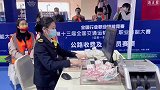 妹子一顿操作猛如虎，一看工资两千五，所以不能摆烂