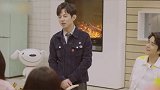 何炅谢娜套路易烊千玺，他是个懂事的孩子千玺笑了