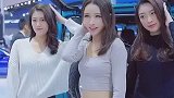 车展上的漂亮小姐姐，你最在意的是身材还是颜值
