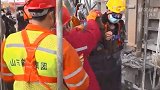 截至24日14时07分，栖霞金矿爆炸事故已有7人成功升井