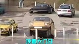 停车奇葩图鉴，你们的操作真是个小天才