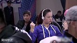 杂技女孩舞台上表演网吊水秀，唯美表演寄托平凡梦想丨达人秀