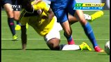 世界杯-14年-小组赛-C组-第1轮-希腊队左路快速进攻 卡洛斯桑切斯铲球犯规得到黄牌-花絮
