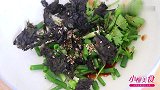 馄饨汤用这些料去调，一口馄饨半勺汤，鲜浓味美的滋味儿好，香！