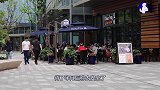 英国岳母来中国探望女儿，待了半月后称：太安全了，我想移民中国