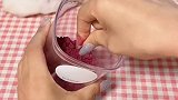 给鼠子画腮红