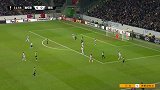 第33分钟门兴格拉德巴赫球员马库斯·图拉姆进球 门兴格拉德巴赫1-0伊斯坦布尔