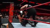 WWE-16年-RAW第1226期：全球冠军头衔赛罗林斯VS欧文斯-全场