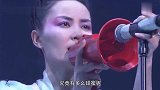 83岁的谢贤终于抱孙女了！谢霆锋松口承认，网友祝愿幸福！
