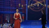 15年前她靠给李咏砸金蛋为生，如今逆袭成世界超模！