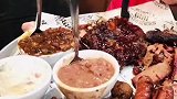 来到丹佛，找到一家BBQ美式全肉宴，4个人才消费50刀