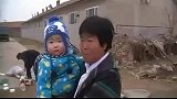 七旬老人10年自费修路只为方便村民出行