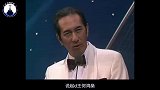 赌王叛逆女儿何超仪：拒绝亿万家产，闯荡娱乐圈，不爱名利爱自由