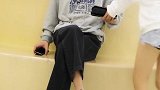 热恋中……所以二个人智商都不高的样子……