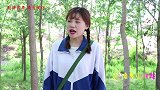 甜甜和来福在路上捡到一只小猫，把小猫带回家细心照顾