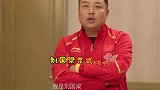 刘国梁炫技合集：发球穿过8厘米缝隙，当陪练狂“虐”张继科