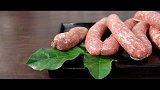 【手工腊肠教程】过年必备的风味腊肠，在家就能做